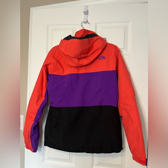 North Face Ski Jacket - Picture 6 of 6